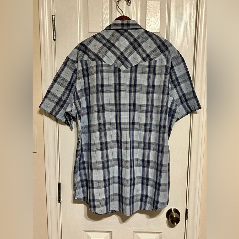 Men’s Wrangler Western Blue Plaid Snap Button Shirt - Picture 7 of 7